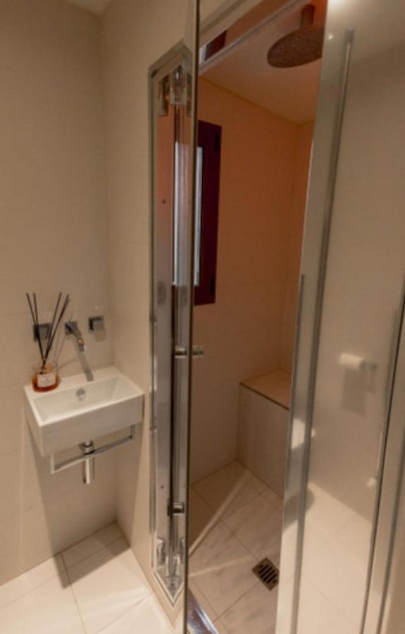 Borgo Pinti Suites Le Stanze Dei Nobili Florence Luaran gambar